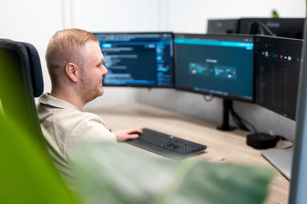 Senior Servicedesk Engineer